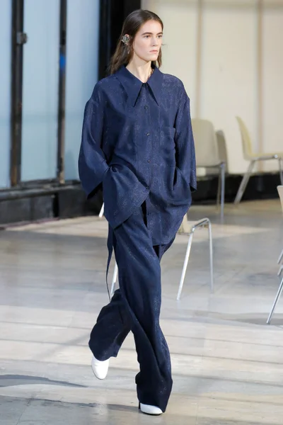 Look 23